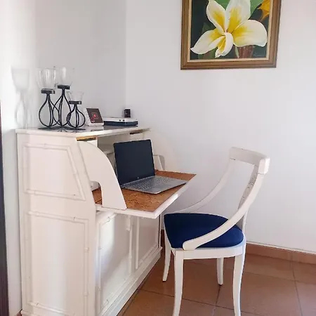 Casa La Relva * アデヘ